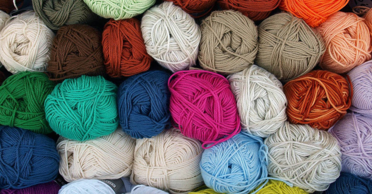 Învățați să tricotați – ce echipament să alegeți?