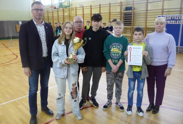 Za nami międzyszkolne zawody strzeleckie w „Dwójce” (ZDJĘCIA)