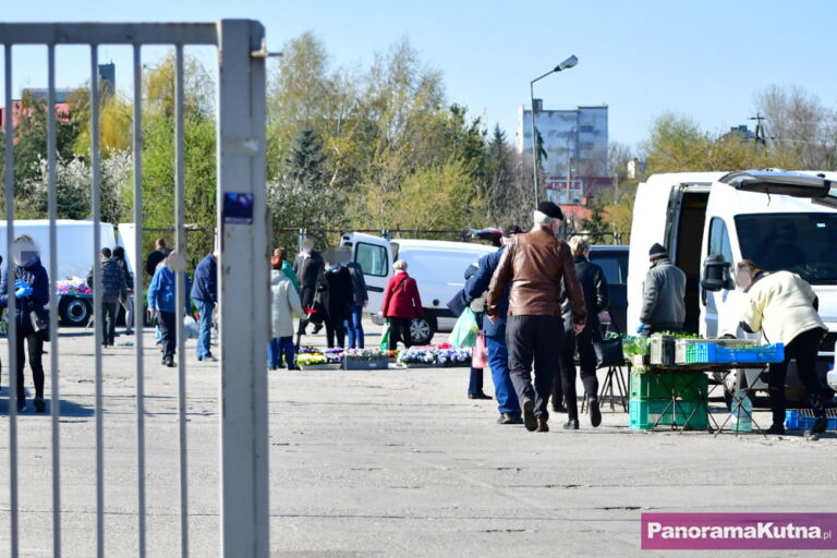 Będą dodatkowe patrole straży miejskiej na targowisku? W tle nielegalny handel…