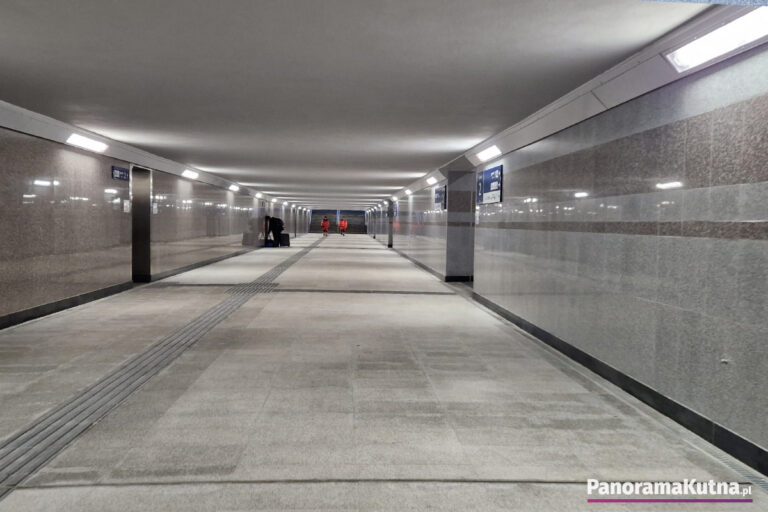 Tunel na stacji PKP w Kutnie wreszcie otwarty! Mieszkańcy mówią o niedociągnięciach (ZDJĘCIA)