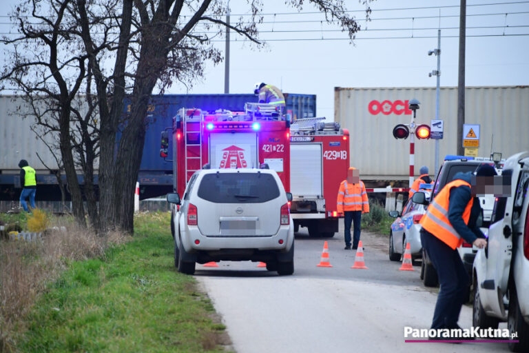 Śmiertelny wypadek na torach, nie żyje jedna osoba (ZDJĘCIA)