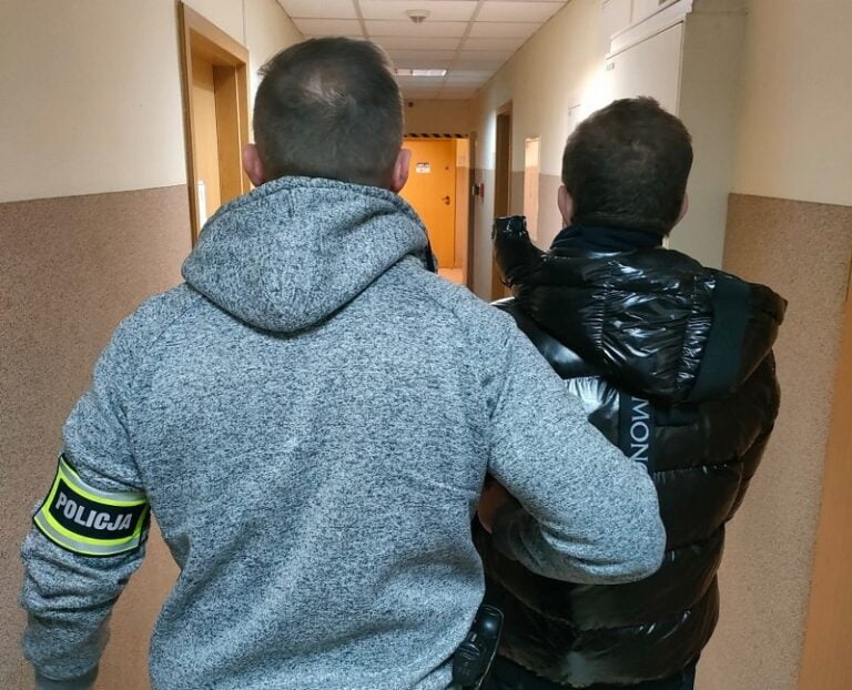 Uderzenie kutnowskiej policji w przestępczość narkotykową (ZDJĘCIA)
