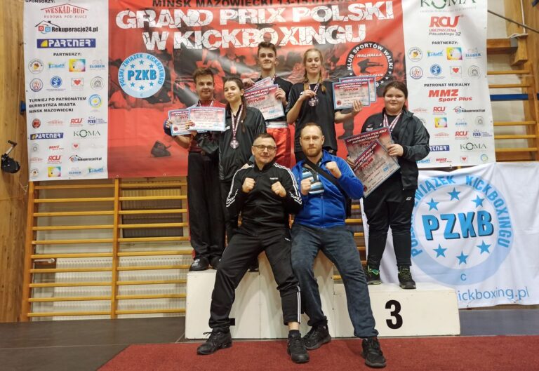 Sukcesy kutnowskich kickboxerów w Grand Prix Polski! [ZDJĘCIA]