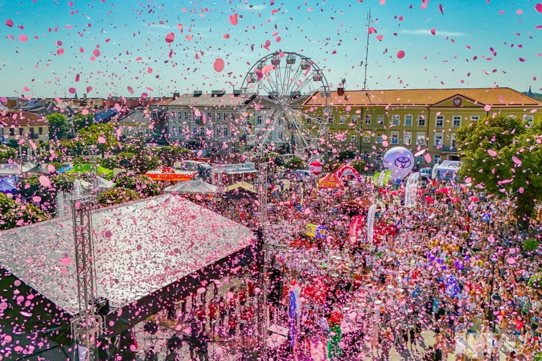 7092024_Parada_Kwiatowa_170