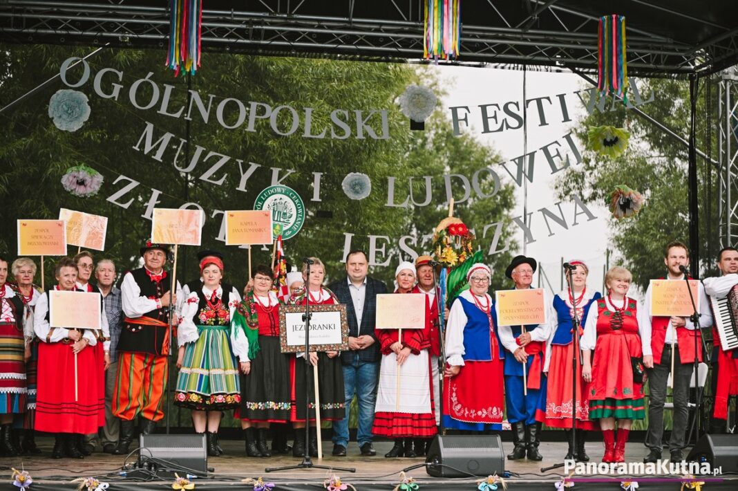 1.08.2026 Złota Leszczyna Korowód 069
