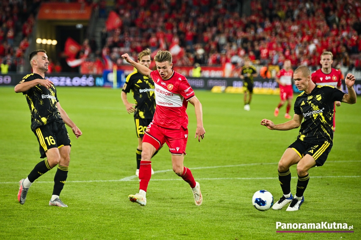 18.09.2026 Widzew Łódź 2:2 Wieczysta Kraków zdjęcia ekstraklasa