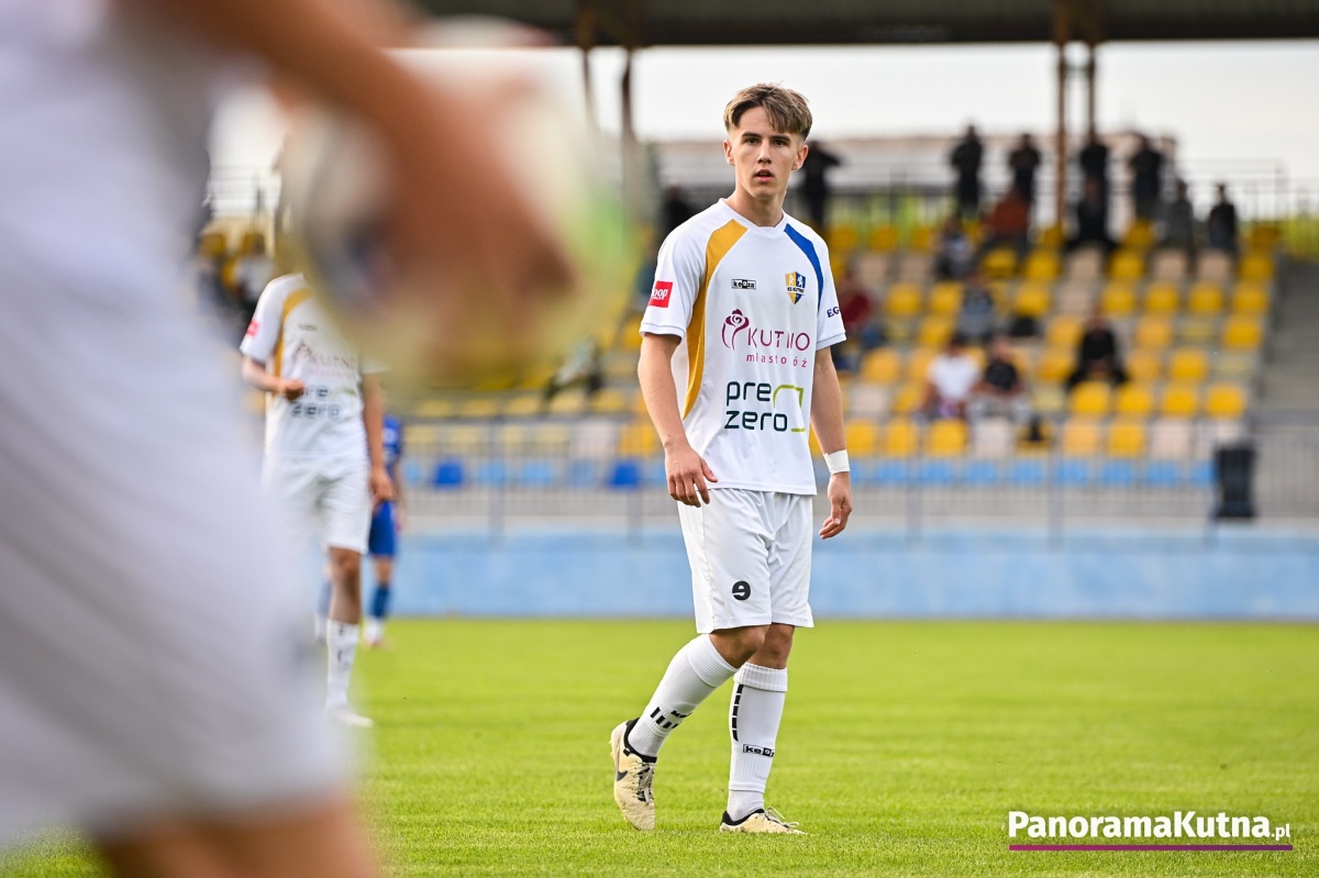 KS Kutno 3:2 Zryw Wygoda IV liga zdjęcia