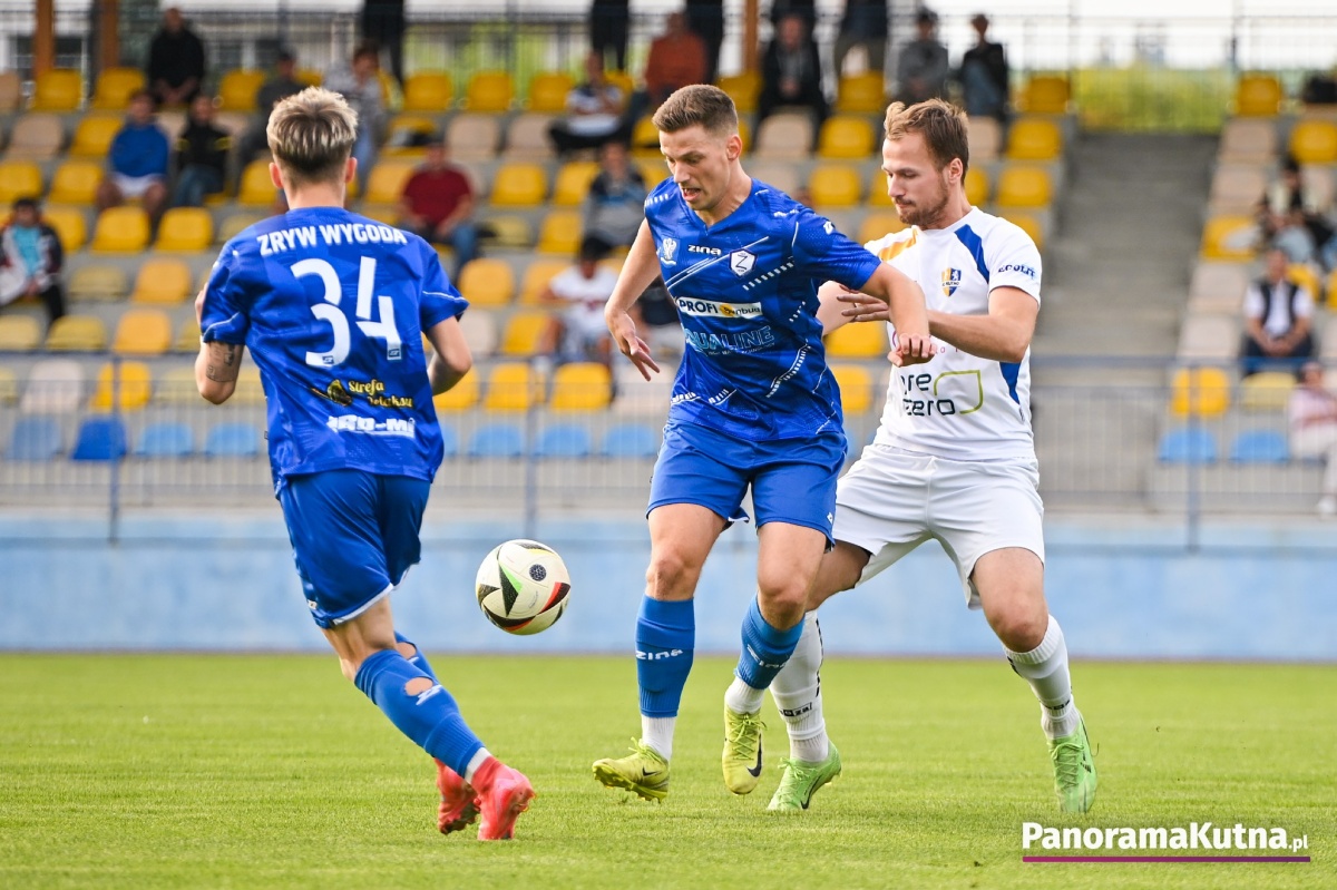 KS Kutno 3:2 Zryw Wygoda IV liga zdjęcia