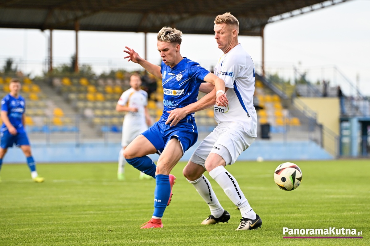 KS Kutno 3:2 Zryw Wygoda IV liga zdjęcia