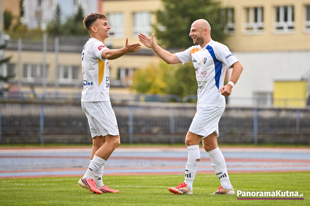 KS Kutno 3:2 Zryw Wygoda IV liga zdjęcia