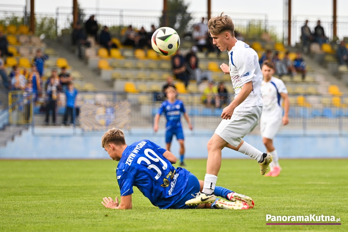 KS Kutno 3:2 Zryw Wygoda IV liga zdjęcia