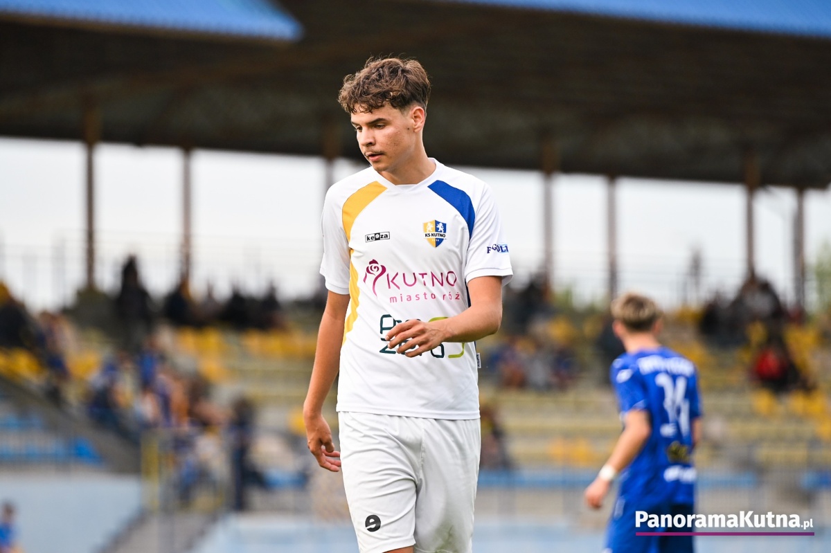 KS Kutno 3:2 Zryw Wygoda IV liga zdjęcia