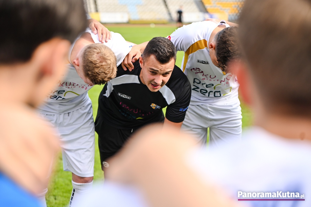 KS Kutno 3:2 Zryw Wygoda IV liga zdjęcia